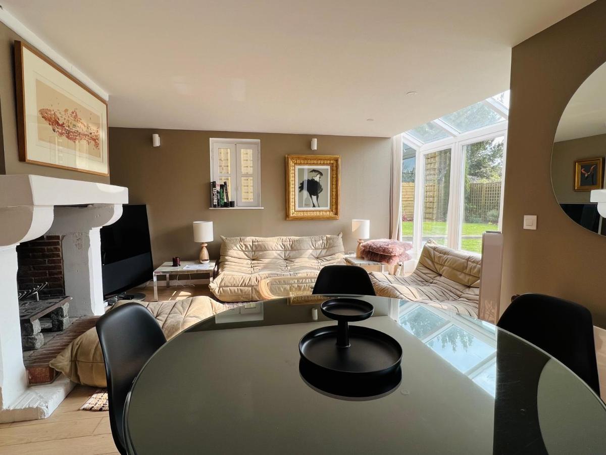 La Petite Adresse Du 10Honfleur Appartement Buitenkant foto