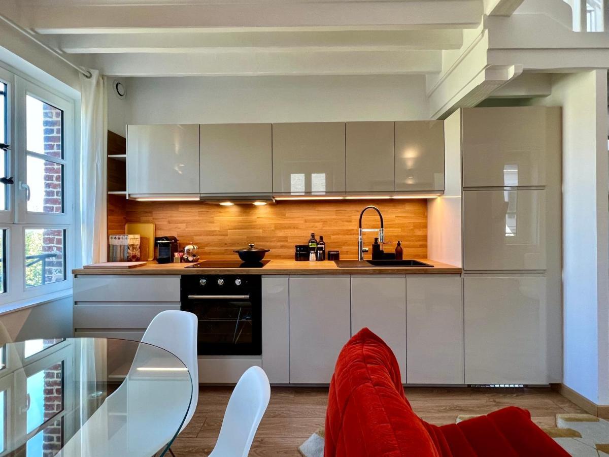 La Petite Adresse Du 10Honfleur Appartement Buitenkant foto